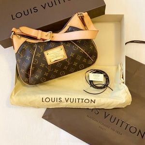 Louis Vuitton Thames PM Monogram Canvas Handbag